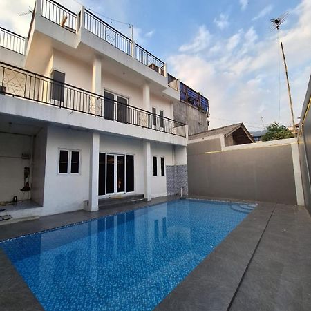 Villa Putih Cisarua Extérieur photo