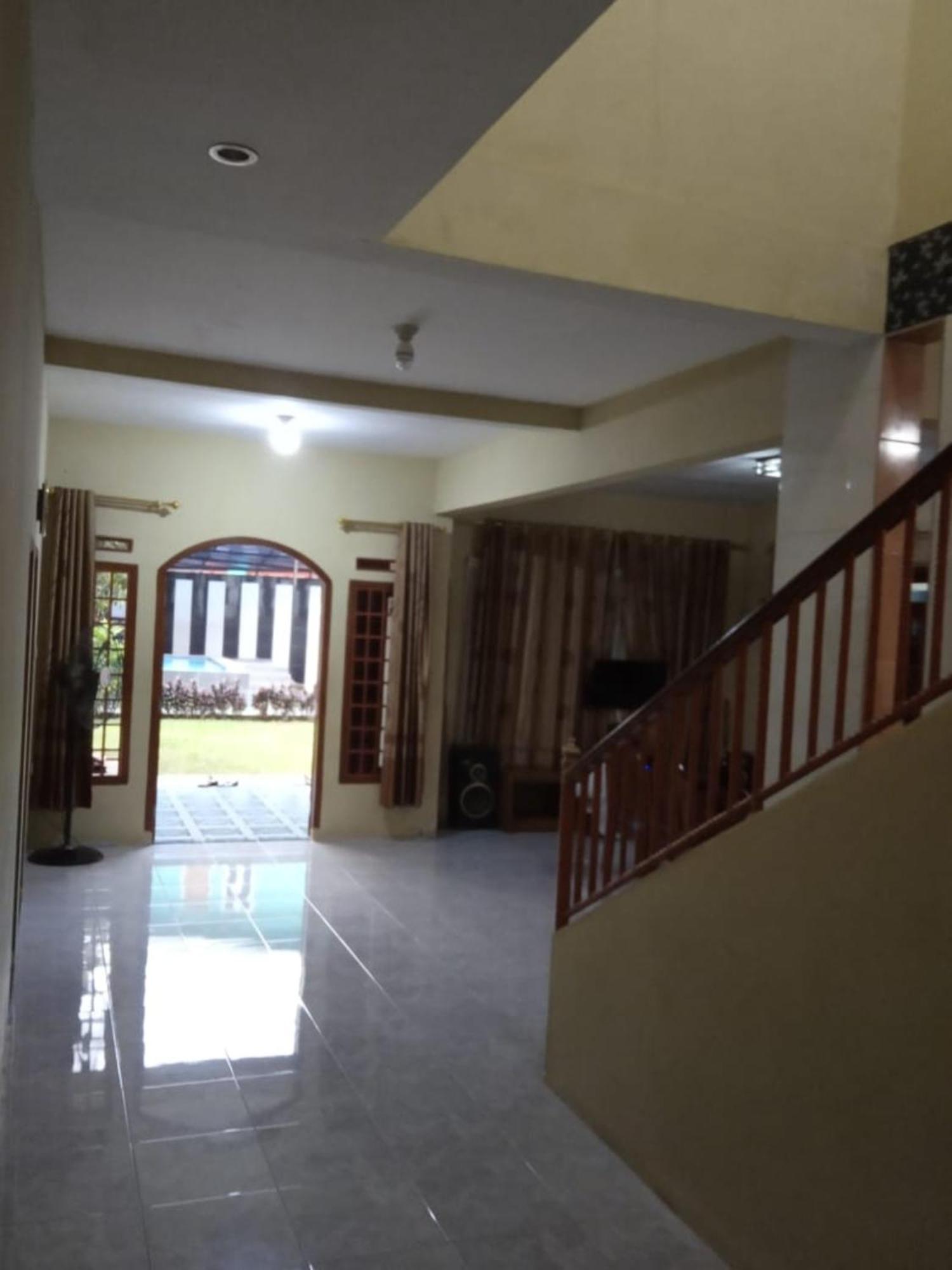 Villa Putih Cisarua Extérieur photo