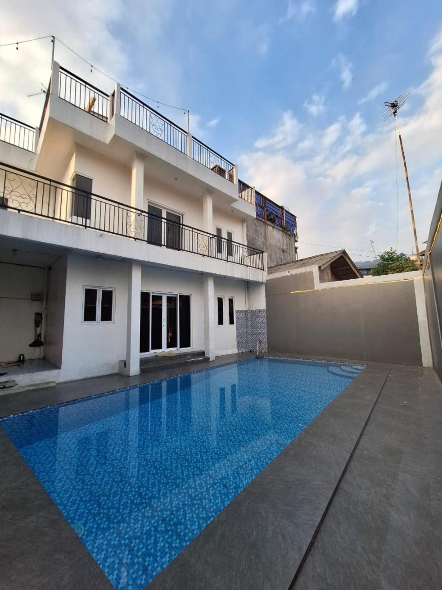 Villa Putih Cisarua Extérieur photo